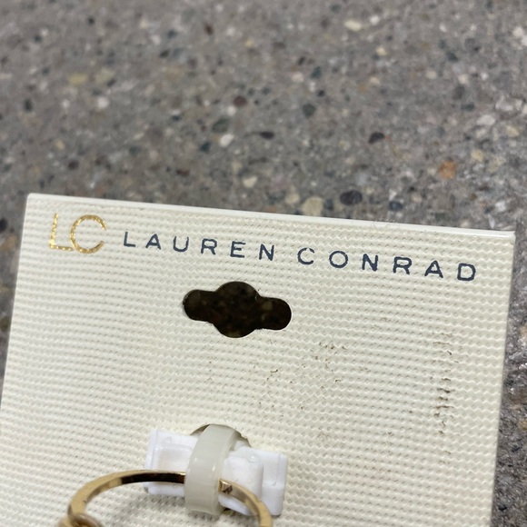 NWT Minimalist Goldtone Cubic Zirconia Lauren Conrad Bow Ring size 7 - Picture 6 of 11